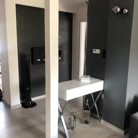 Przystanek Apartament *
